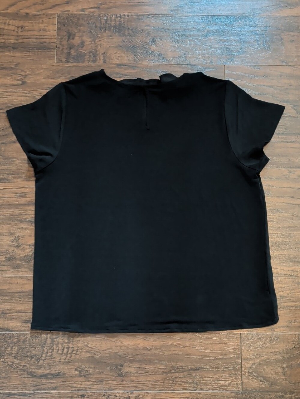 Ann Taylor Black Short-Sleeve Crew Neck Top - Picture 4 of 4